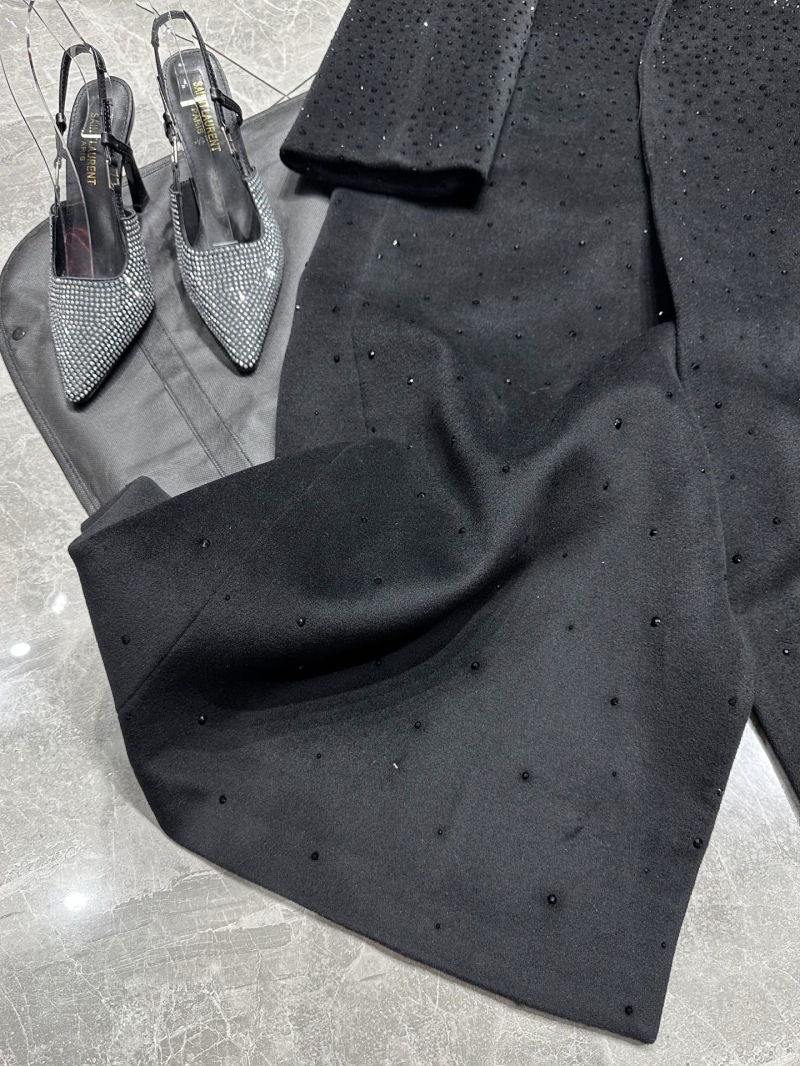 MAX MARA